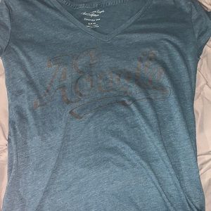 American Eagle shirt